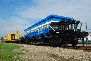 [Image: gerbong_pengangkut.jpg]