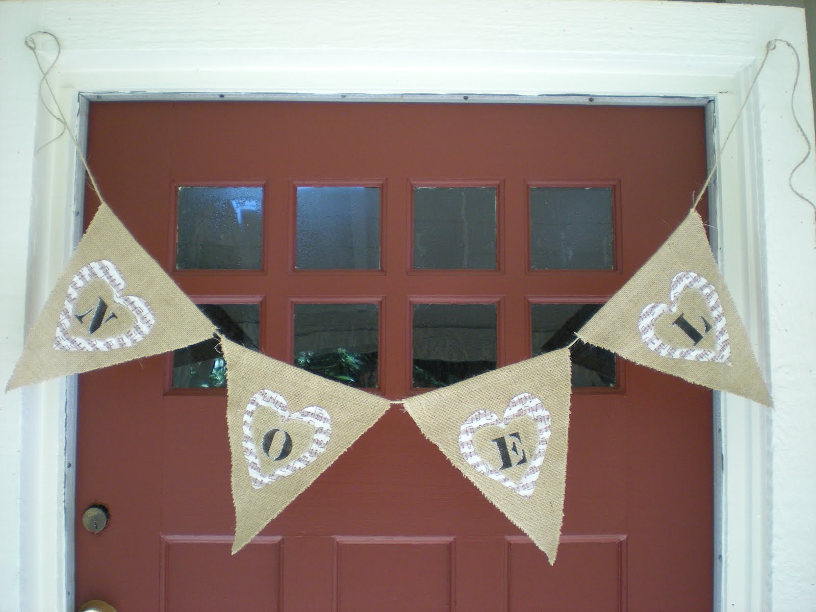 Reloved Rubbish: Tutorial Tuesday: Noel Christmas Banner