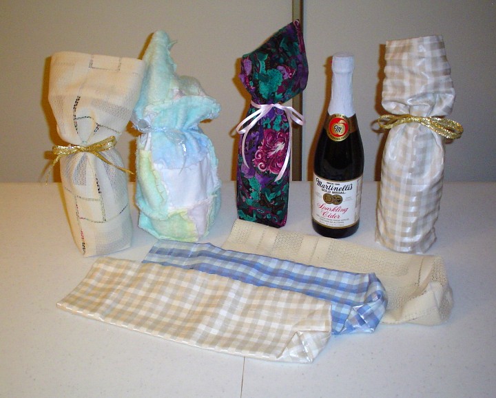 [Assorted+Bottle+Gift+Bags.jpg]