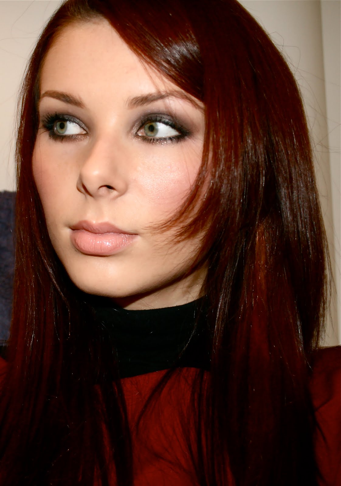 Eye Looking Right