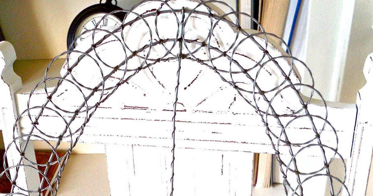 reInspire Found Wire Wall Hanging