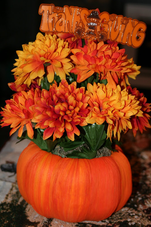 Fall Centerpiece ~ Only 10 left~Get yours before my fairs!
