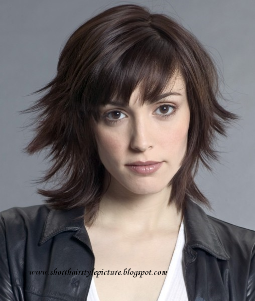 Short Hairstyle For Women