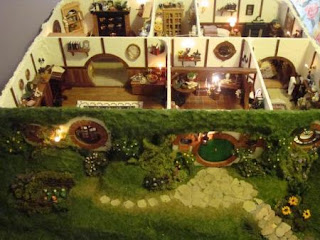 handcrafted Hobbit hole miniature Bag End from Lord of the Rings