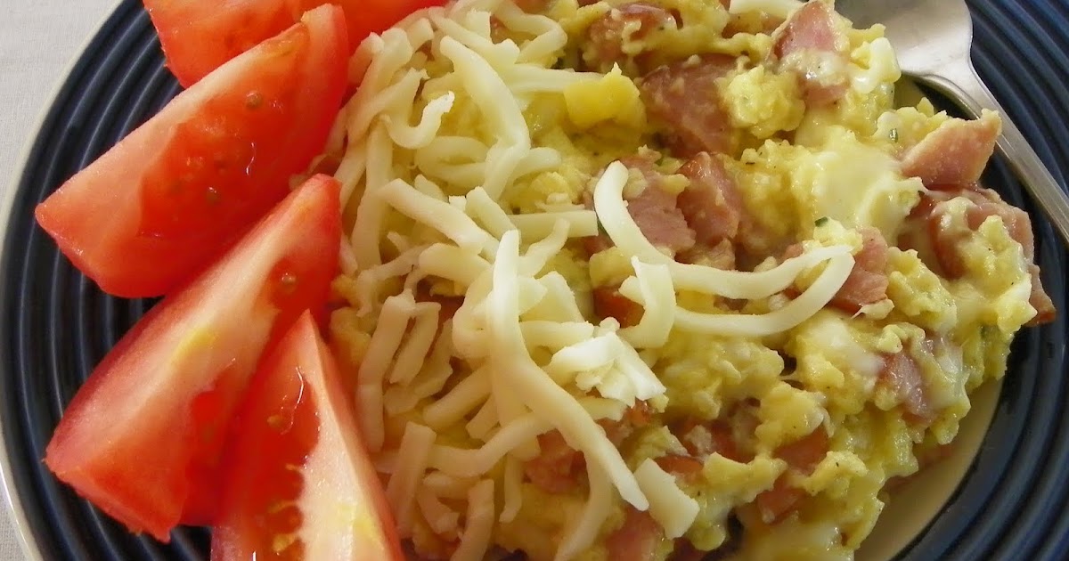 Having Fun in the Kitchen!: Sausage Scrambled Eggs