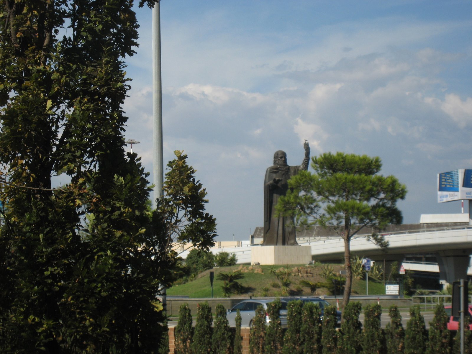 [IMG_1313.JPG]