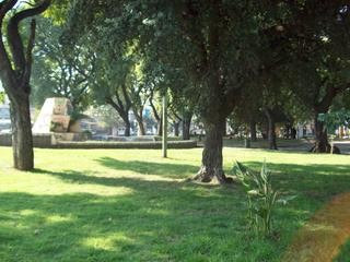 Plaza Roca de Villa Ballester