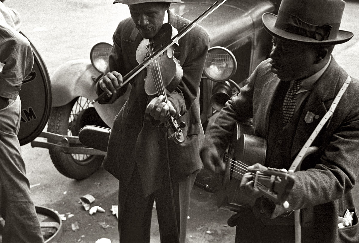 retro vintage modern hifi 1935 Arkansas Street Musicians