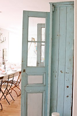 Sonhar e Realizar: O ARMÁRIO AZUL