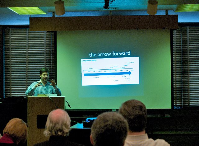 [arrow_forward_2.jpg]