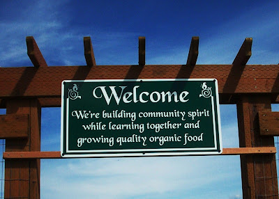 community welcome signs