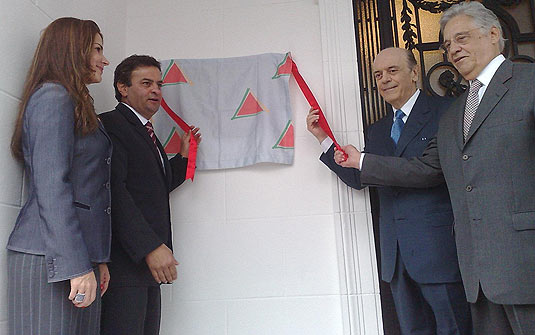 [aecio_serra_fhc.jpg]