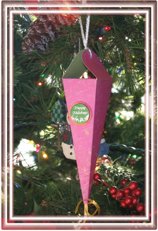 Jinky's Crafts & Designs Icicle Box/ Cone Gift Box
