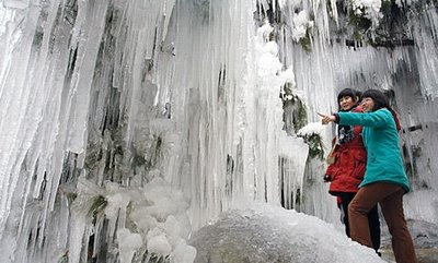 Frozen Waterfalls (6) 1