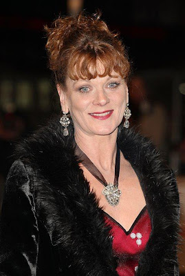 Samantha Bond