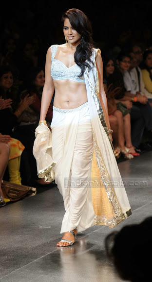 Sexy samira on Ramp, High Quality images of samira, Well Toned body on Ramp