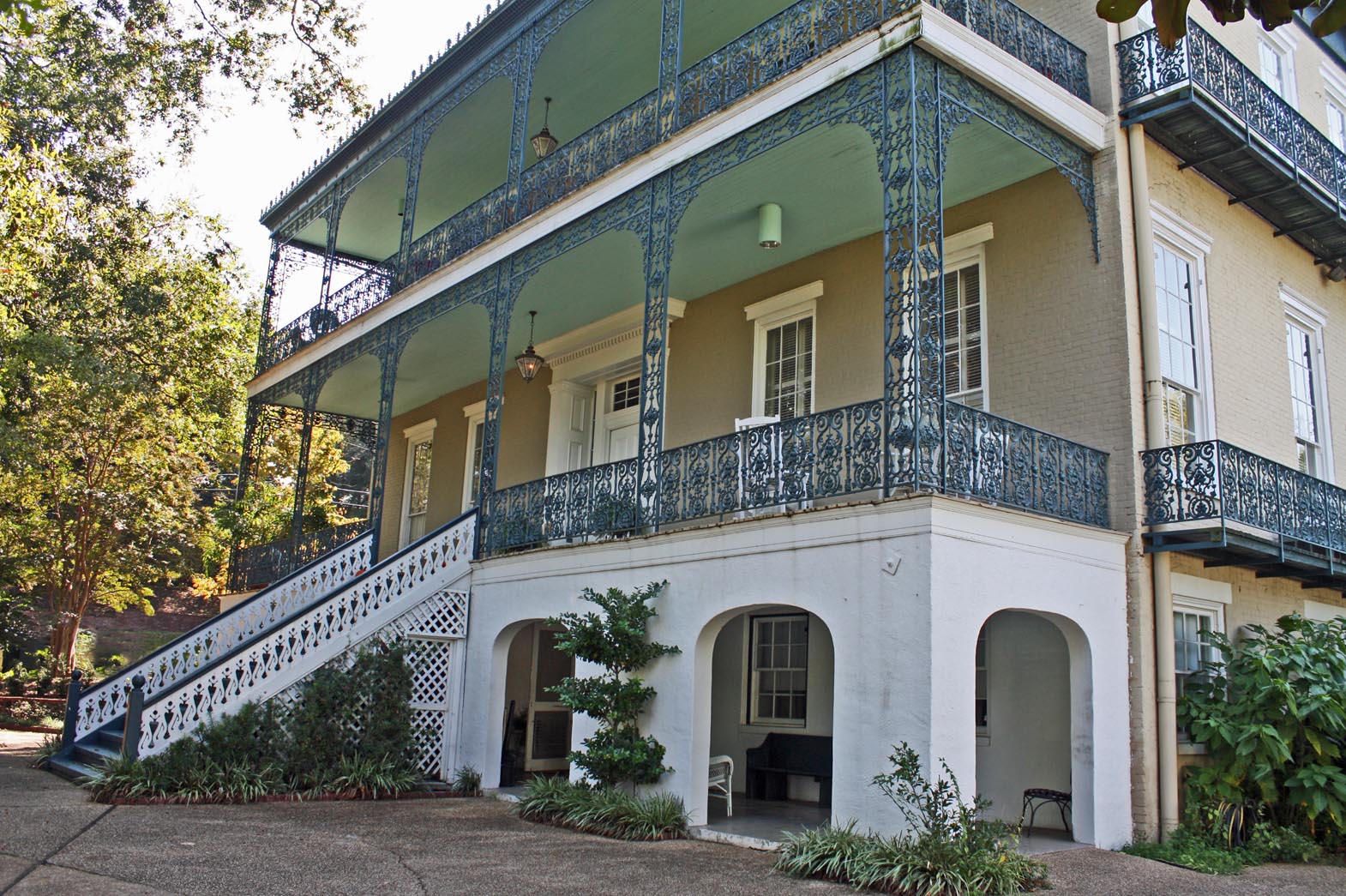 Southern Lagniappe The Haunted Antebellum Houses of Vicksburg Duff