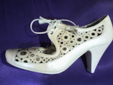 zapato de novia ezzio con bordados a laser
