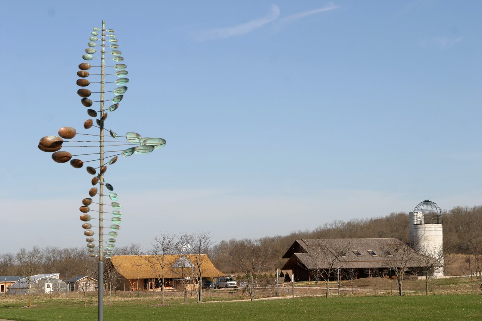 Wind sculptures leopold Lyman Whitaker