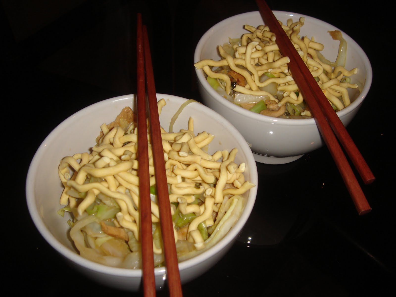 Craving Fresh Chinese chicken and cabbage with crispy noodles recipe