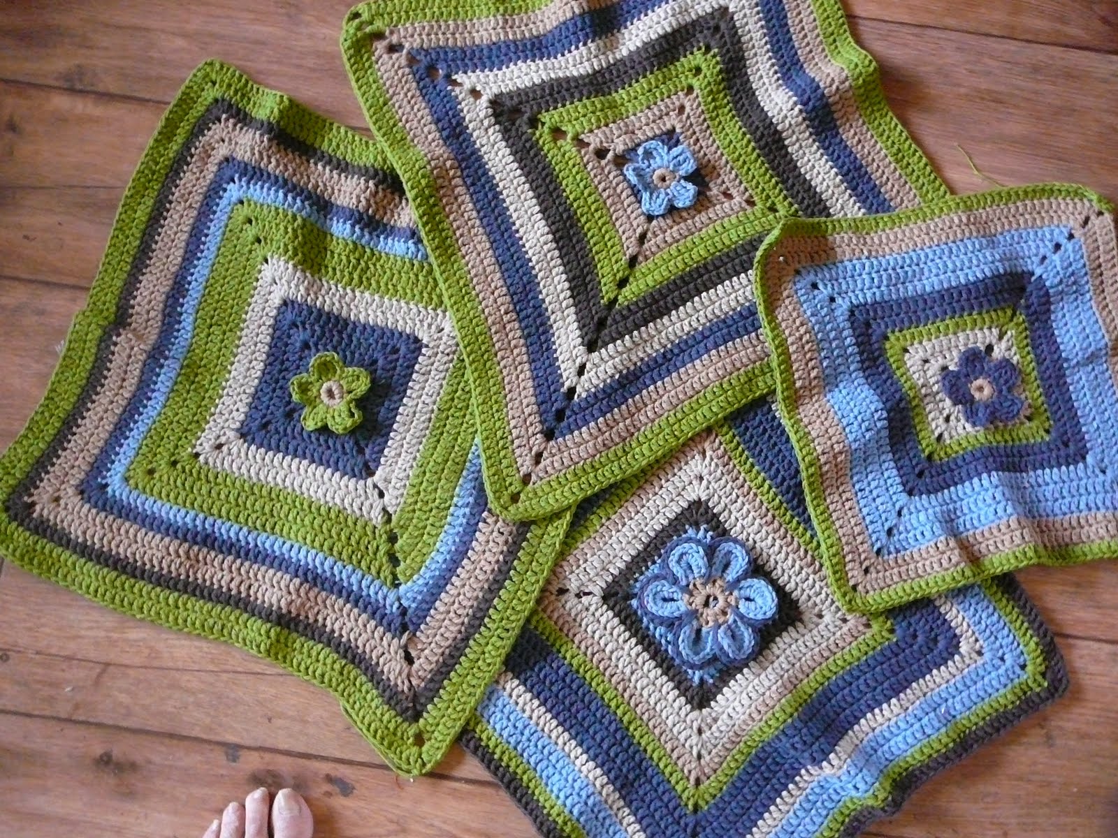 Lindevrouwsweb Never Ending Square