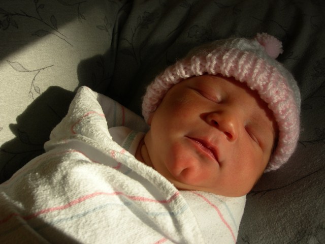 [Nevaeh+Sun.JPG]