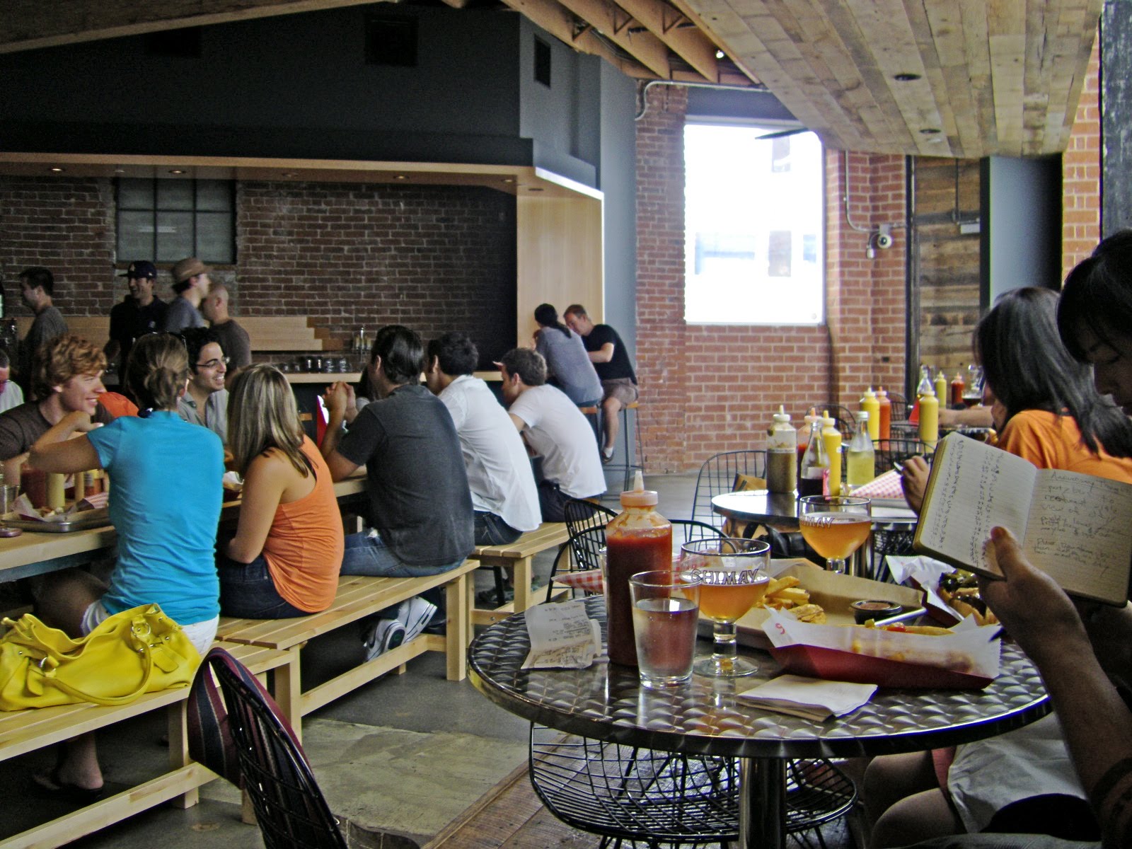 [beerhall.JPG]