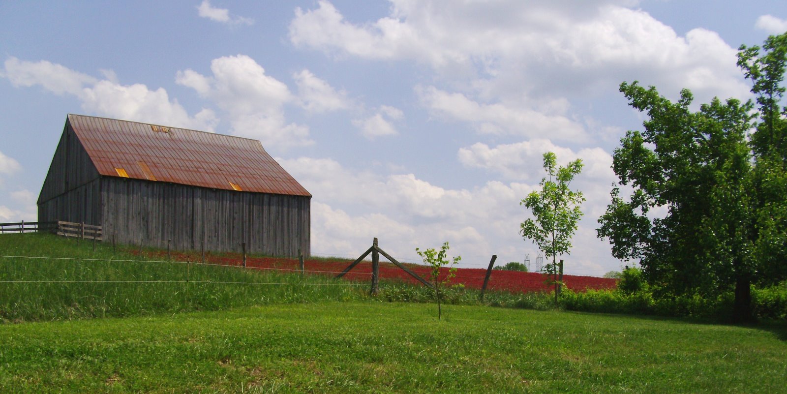[Clagett.barn.spring2009.JPG]