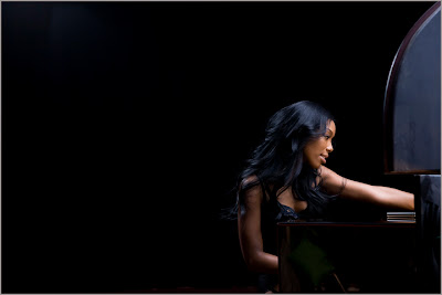 Brandy On The Set Of 'Long Distance'
