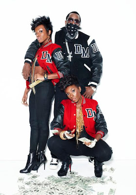 'Love Comes Down' (1st Single)