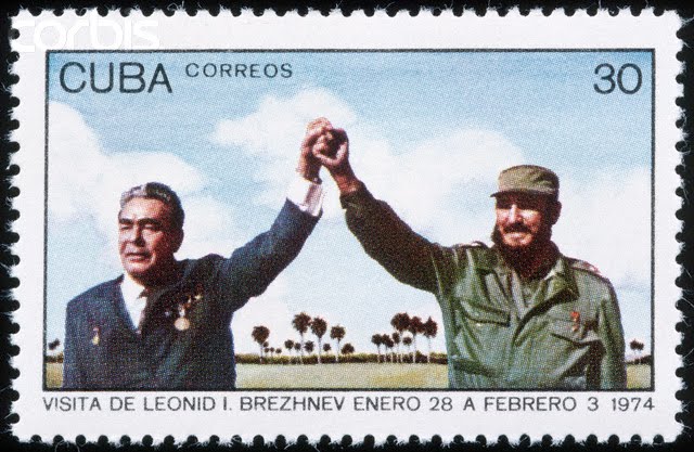 fidel-castro-y-leonid-brezhnev.jpg (640×417)