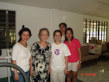 Mother with nurse medics in Macatbong