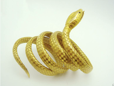 The golden asp