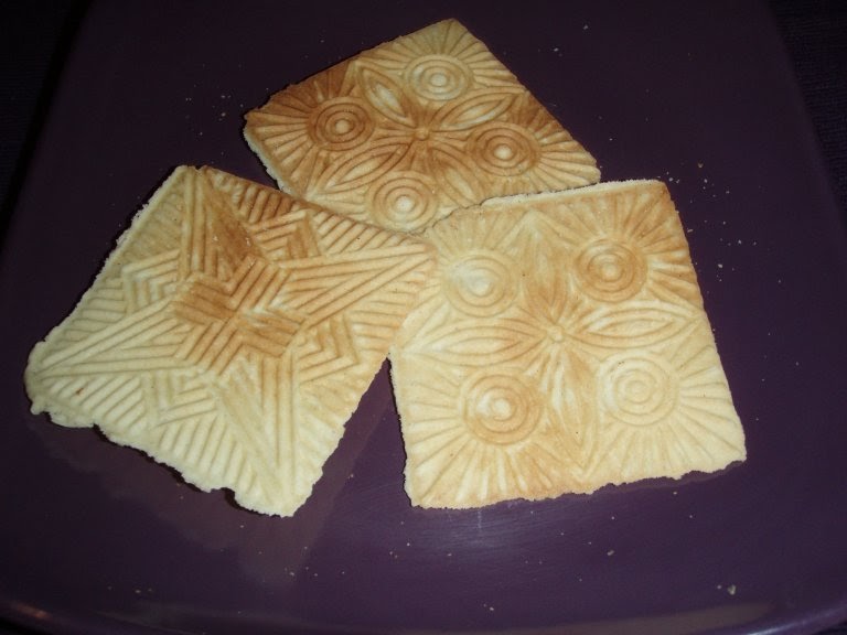 The Incorrigible Cook Strikes Again Swiss brazeli cookies