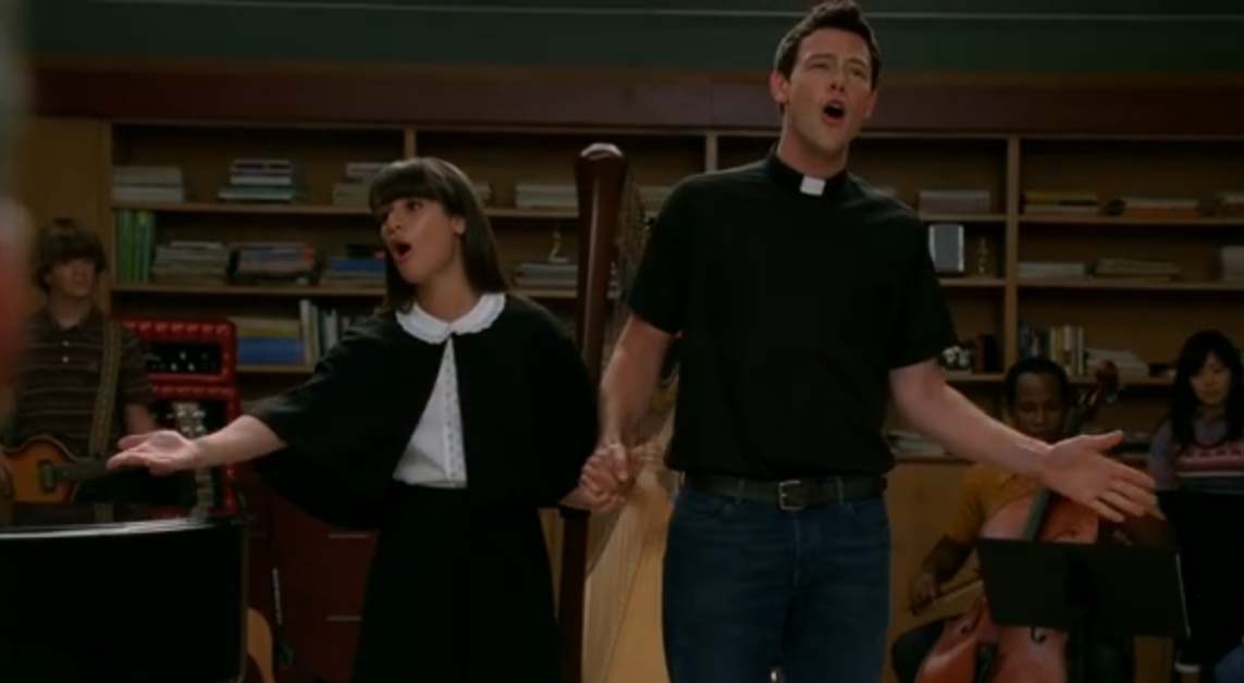 Gleecap Kurt’s Dad lives, Arnie loses his virginity, and Gleecap Kurt’s Dad lives, Arnie loses his virginity, and