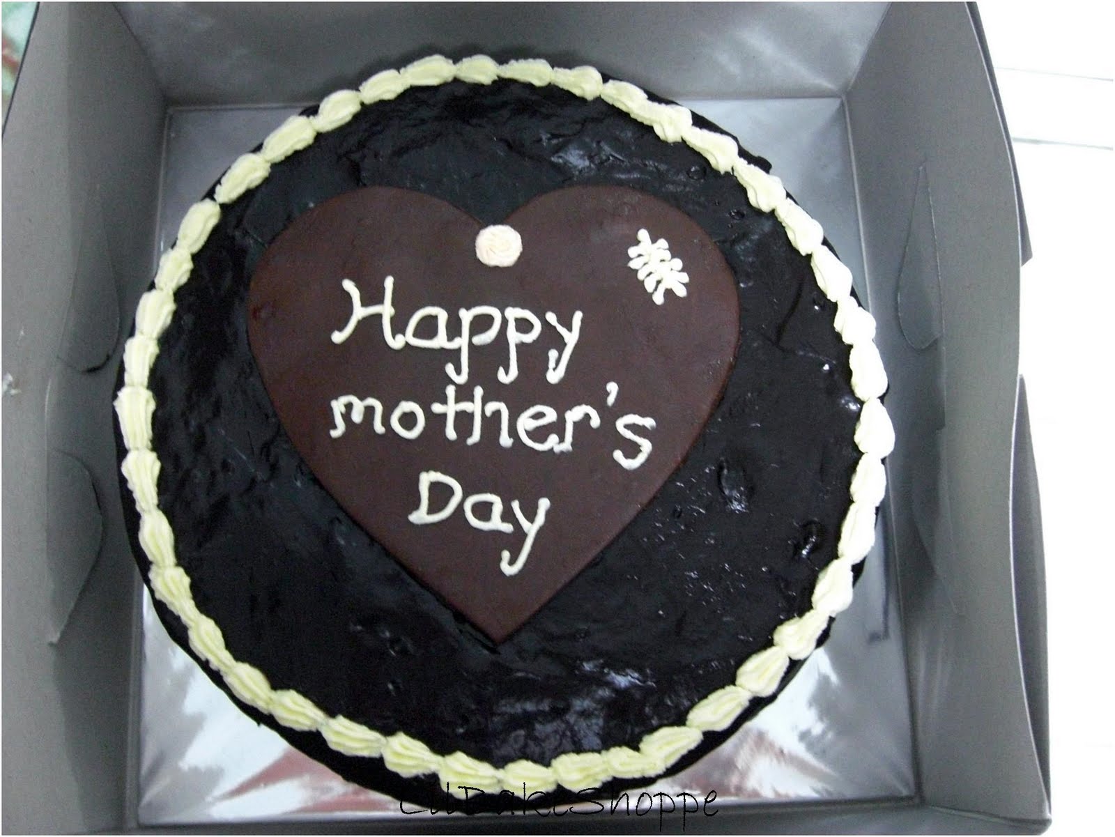 Li'l Happy Mother's Day Chocolate Fudge Cake