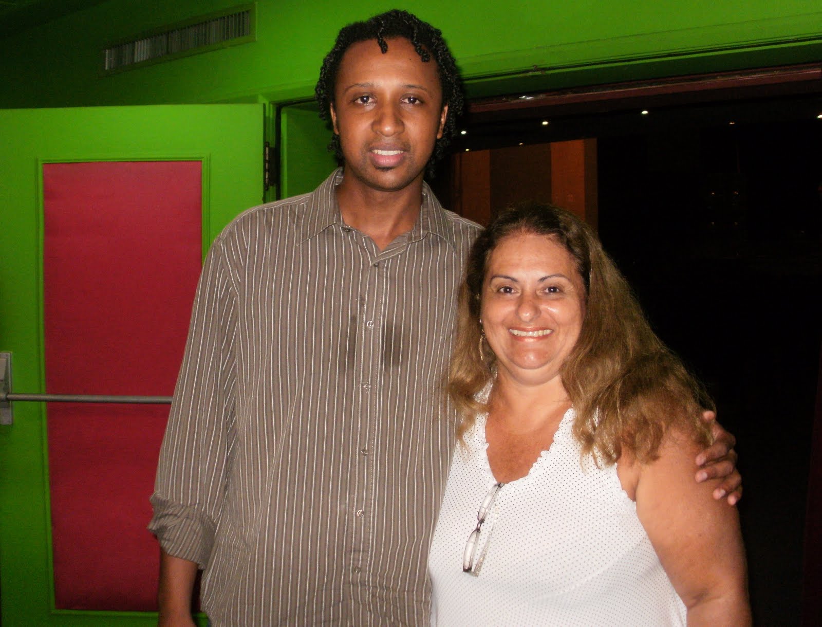 [Rodrigo+Procknov++1+(violão)+-+21-02-2010.JPG]