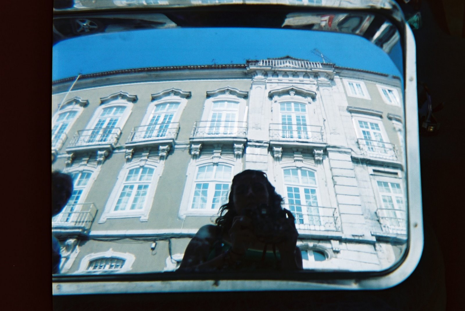 [F1010007.JPG]