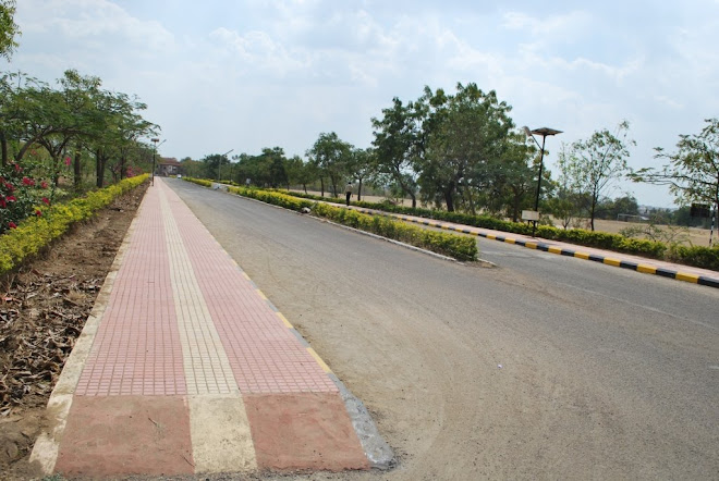 Sainik School,Bijapur-the foot path from from Main Gate to the entrance of the School building (1)