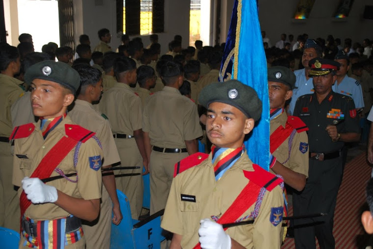 Maj Gen VSS Goudar - with the School flag