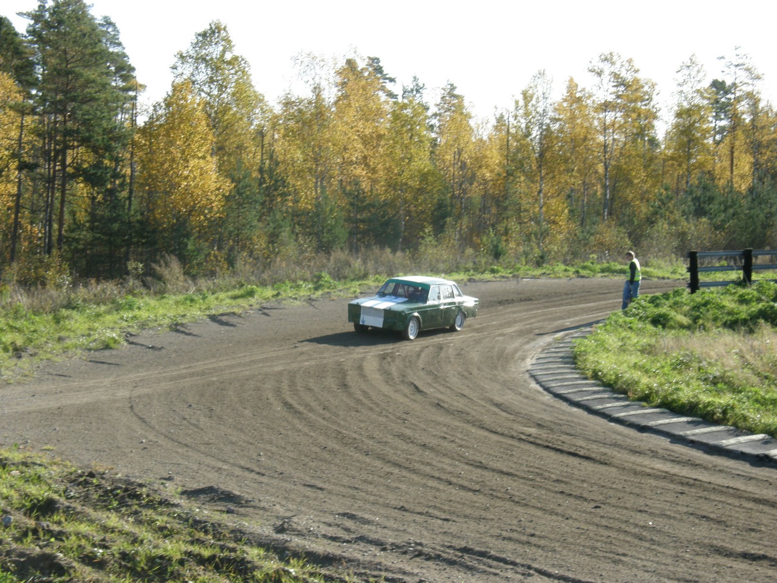 [P9280031.JPG]