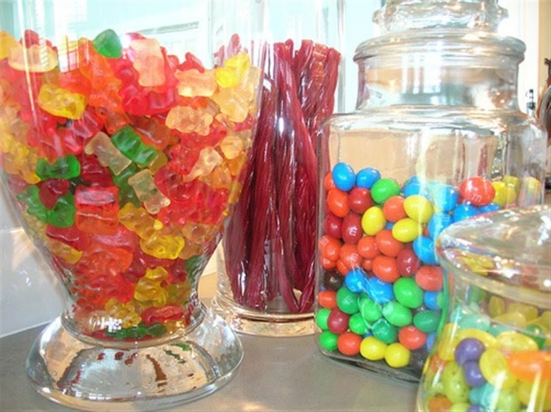 Holiday Party Decorations: Candy - The Edible Decoration