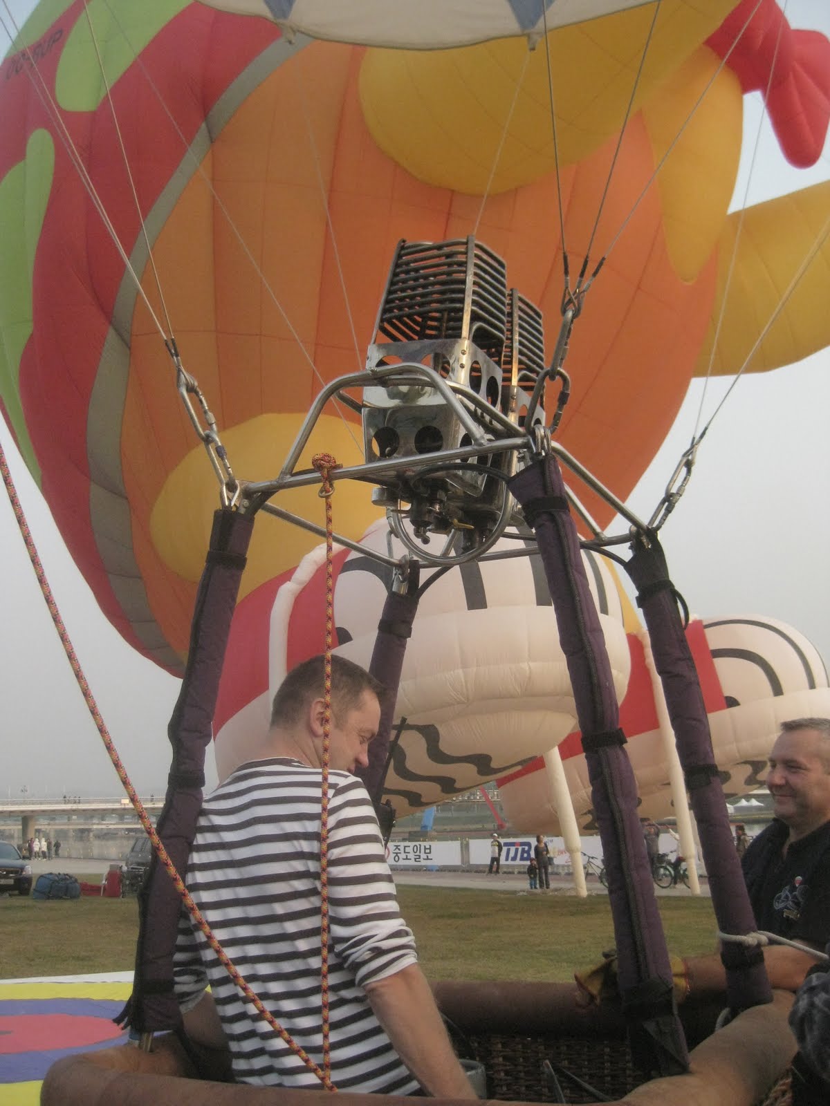 [IMG_9903.JPG]