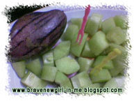 buah pepino (www.bravenewgirl-in-me.blogspot.com)