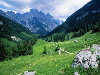 [1210520585_berchtesgadener-alpen-national-park.jpg]