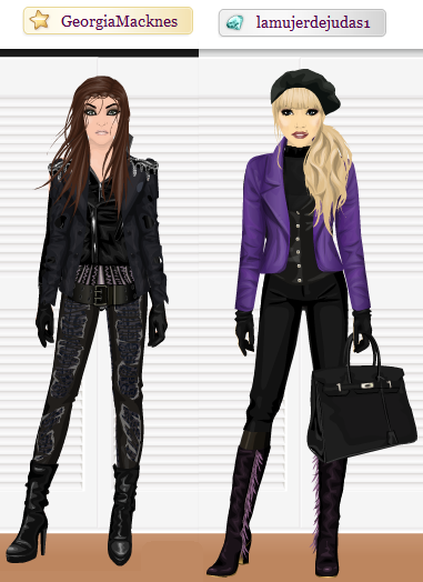 Stunning Beauty Desiree Night Masturbating Pussy - SpiZoo