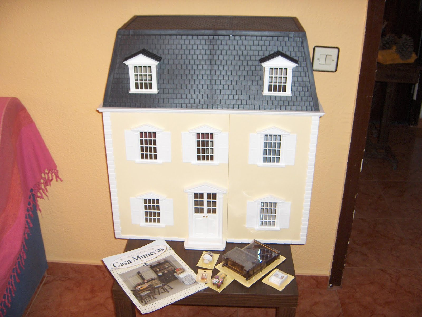 Buenos Momentos Casa de MuñecasDollhouse Collectors