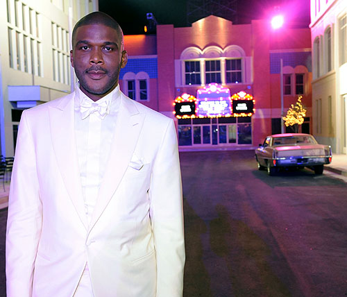 [Tyler-Perry-Movie-Studio-AtlantaGA.jpg]