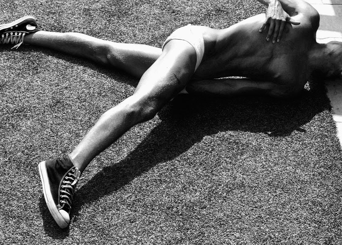 [Travis+Hanson+by+Tony+Duran+03.jpg]