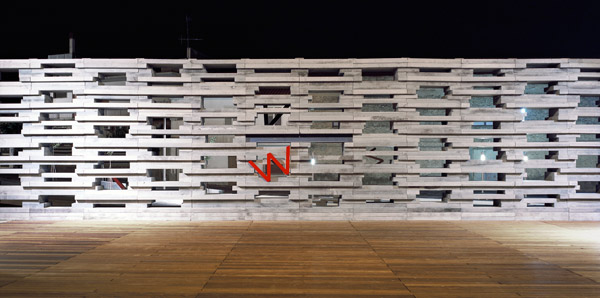 [Piazza+ICS+by+Studio+Nowa+04.jpg]